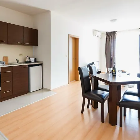 Charming 1 Bedroom