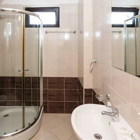 Charming 1 Bedroom